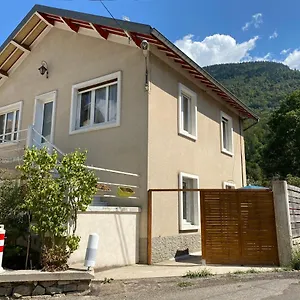 https://creme.hotels-rhonealpes.com